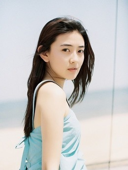叶时蓝