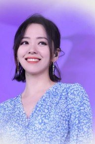 张靓颖