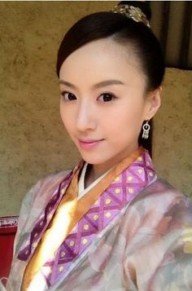 王怡