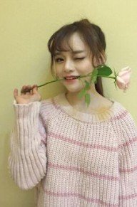 黄霄云