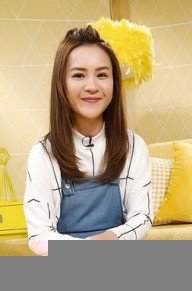 岑乐怡