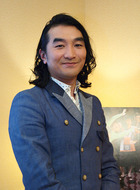 末次康介