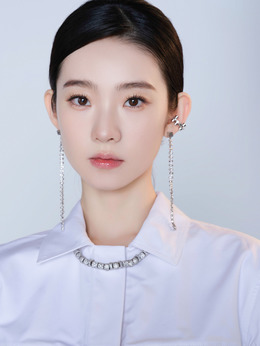 秦小贞